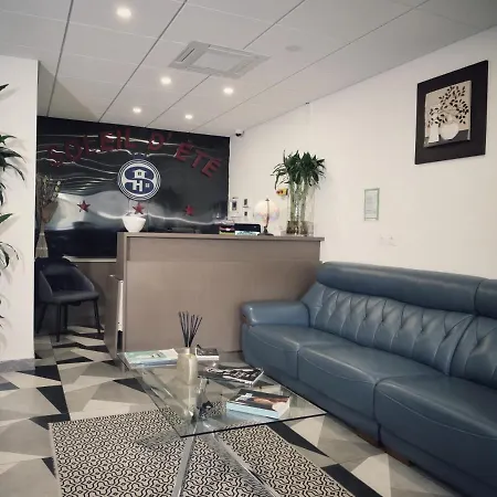 Kyriad Rouen Sud - Les Rouen Hotel