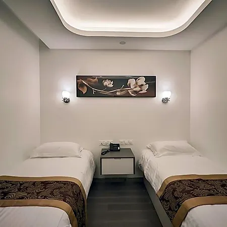 Kyriad Rouen Sud - Les Rouen 3*