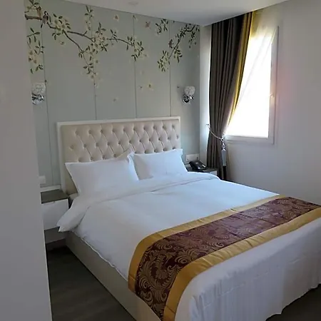 Kyriad Rouen Sud - Les Rouen Szálloda