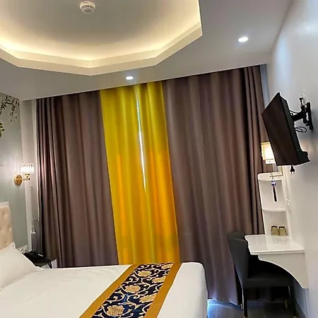 Kyriad Rouen Sud - Les Rouen Szálloda 3*