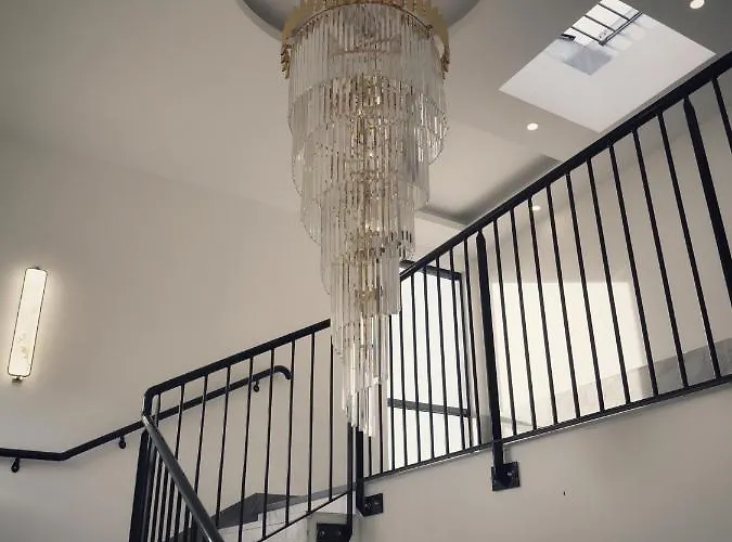 Otel Kyriad Rouen Sud - Les Rouen